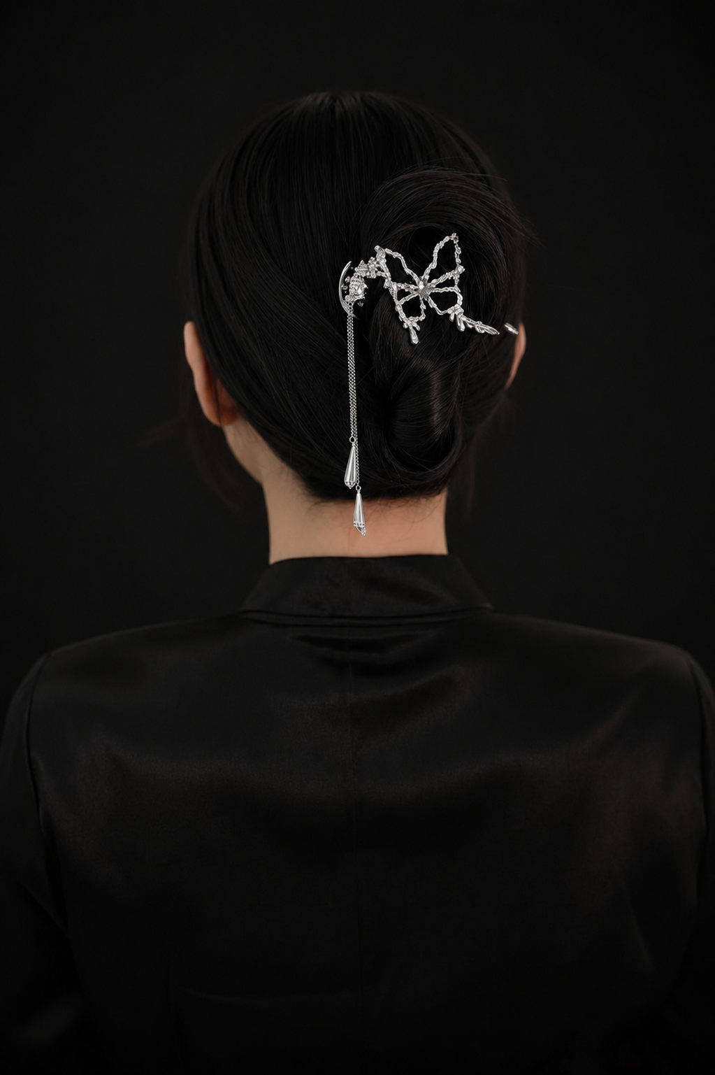 Dark Butterfly Chain Hair Clip