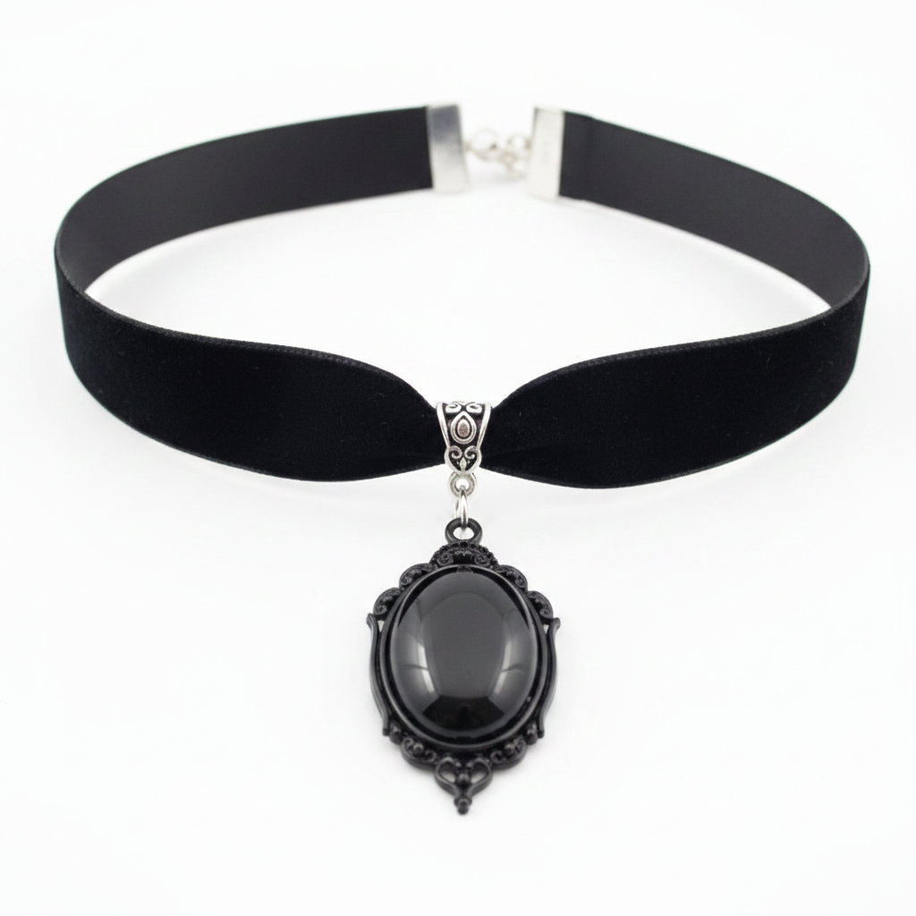 Black velvet choker crni — bela pozadina