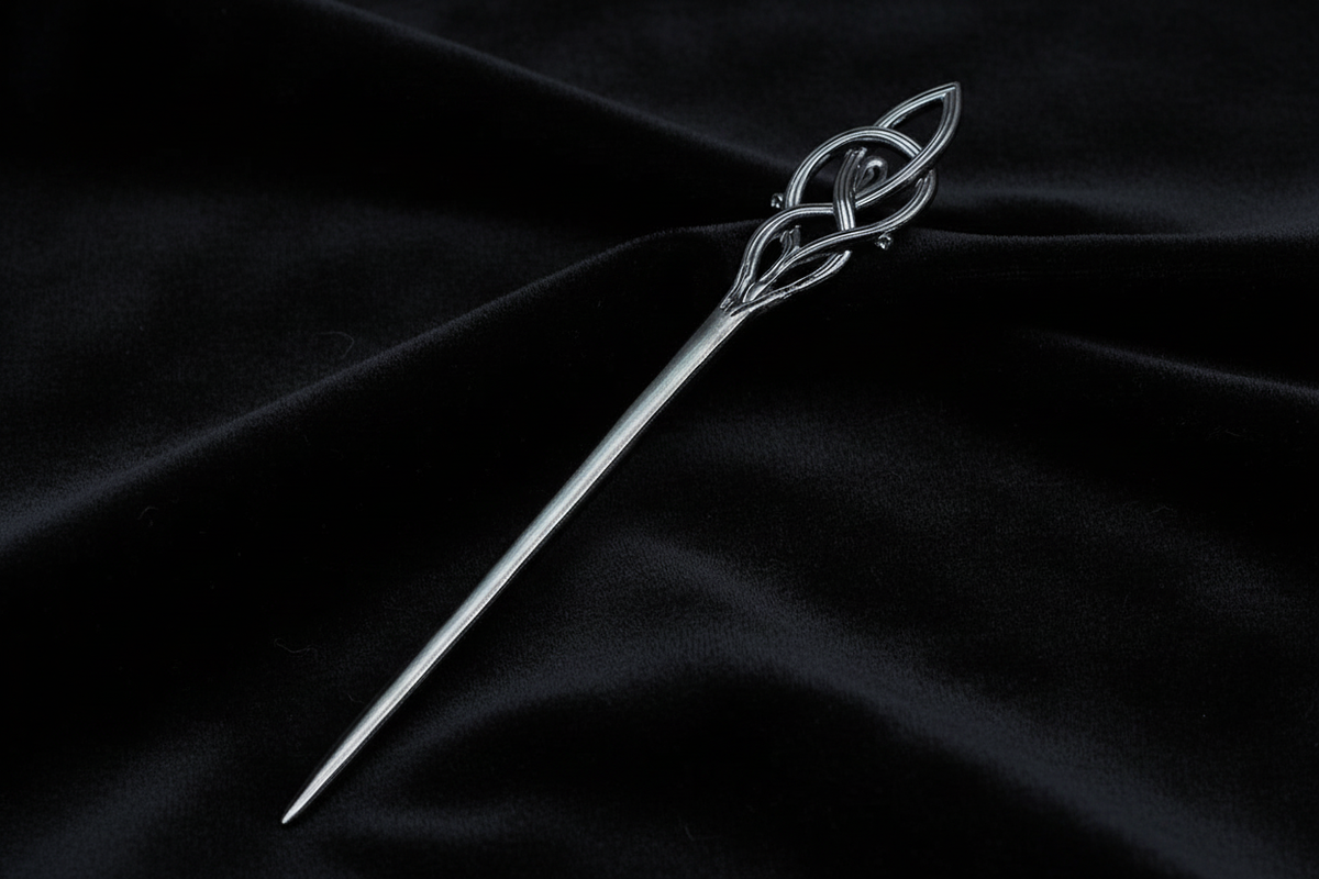 Celtic Knot Hair Pin – Gun Black – Black Velvet