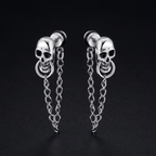 Wraith Skull Chain Stud Earrings na crnoj mat pozadini